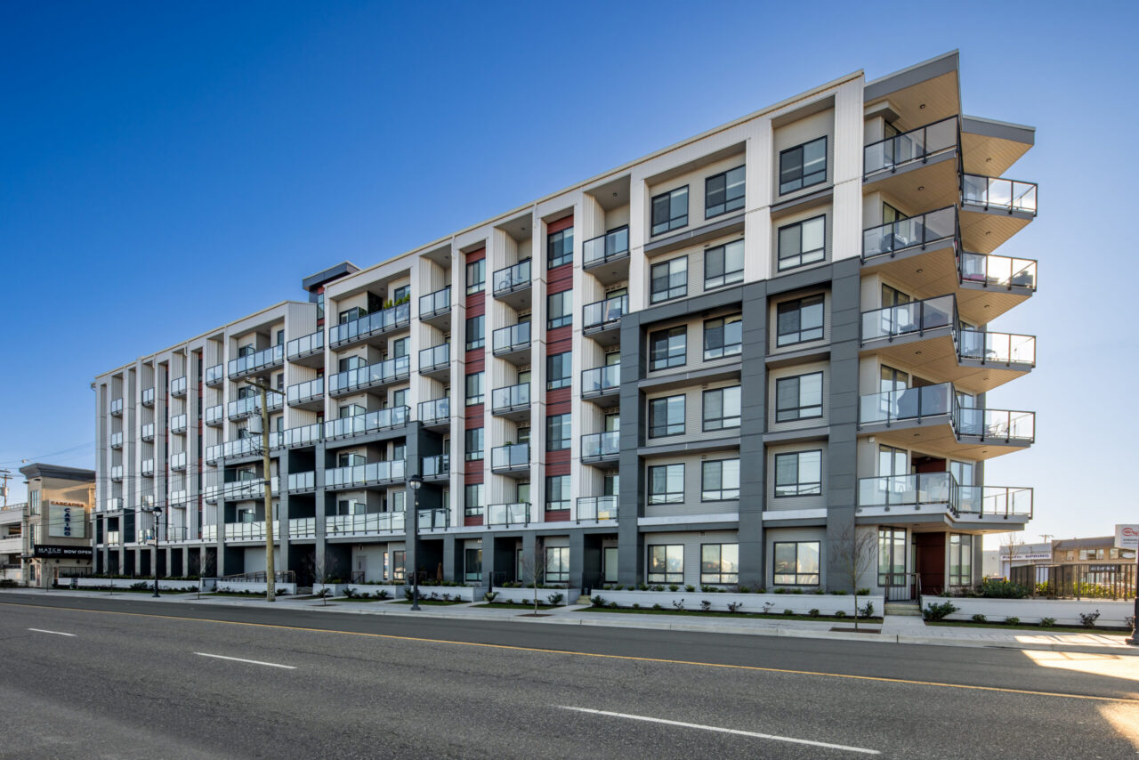 MIXED-USE CONDO