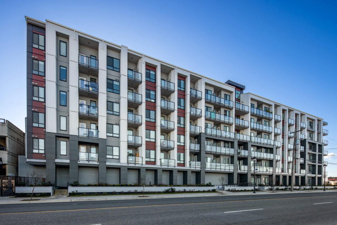 MIXED-USE CONDO